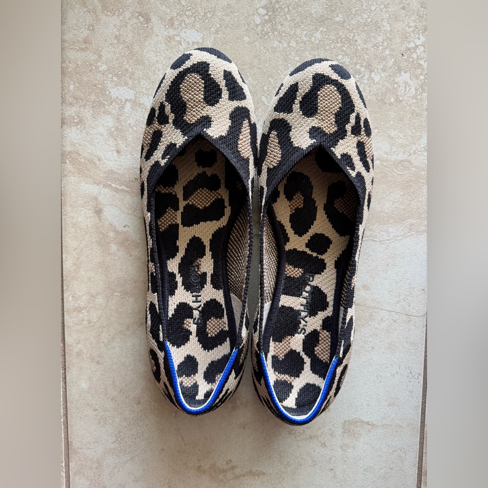 🐆🖤 LIKE NEW ROTHY’S LEOPARD PRINT FLATS | Size 9